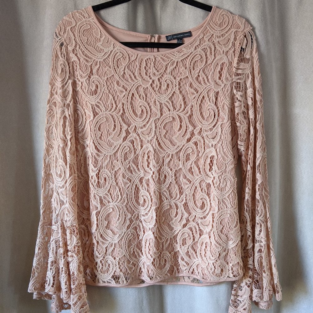 ♛ 3/30 ♛ ADRIANNA PAPELL BELL SLEEVE TOP